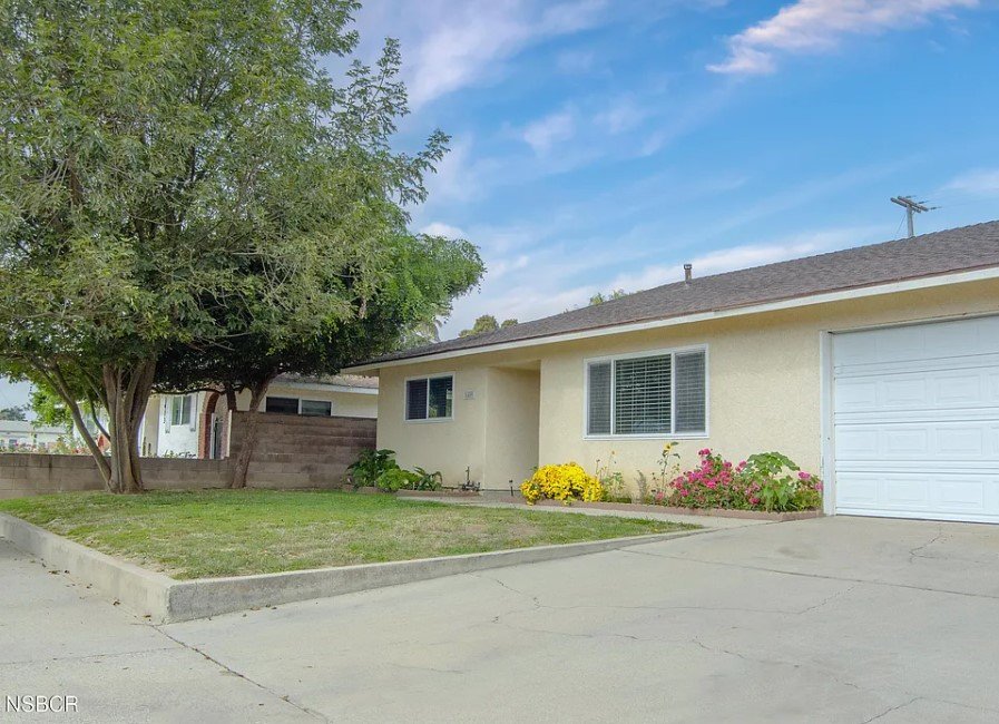 Lompoc House: 1409 W College Ave