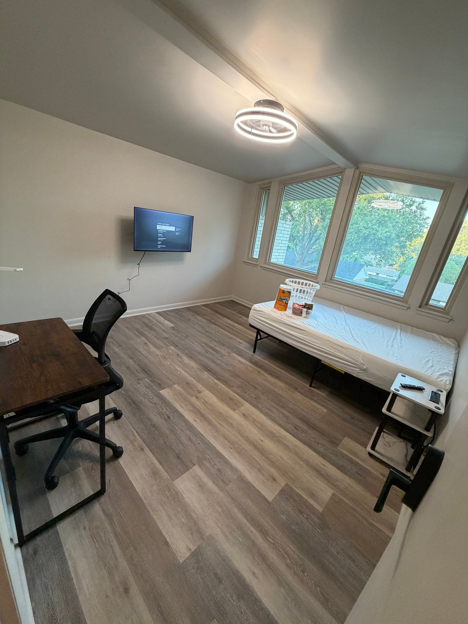 Tulsa Single Room: 6022 S 72nd E Ave