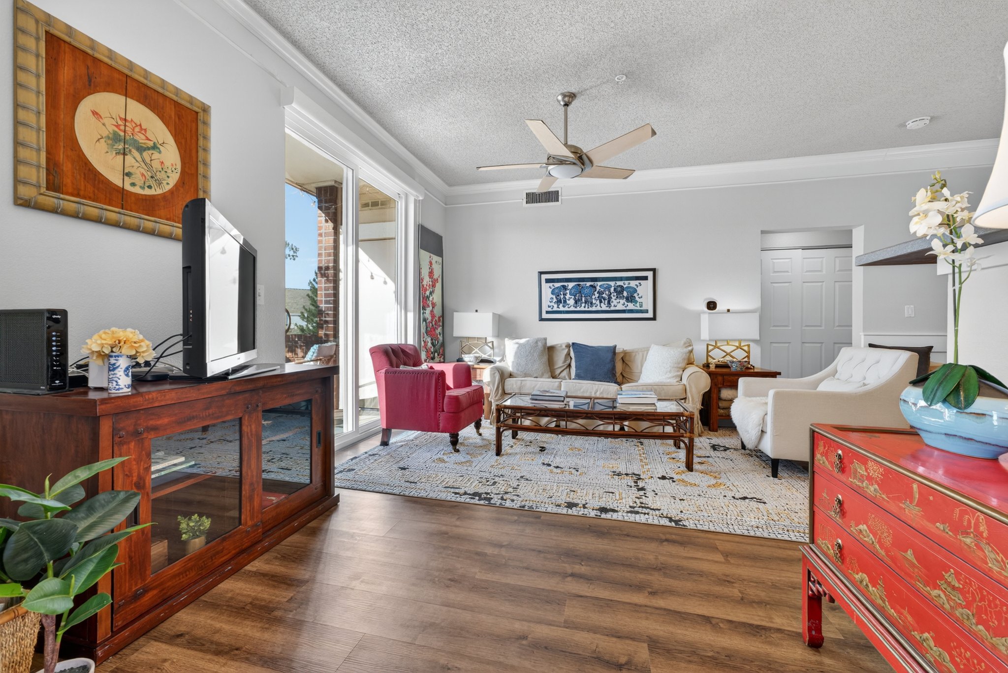 Superior Condo: 2080 Shamrock Drive
