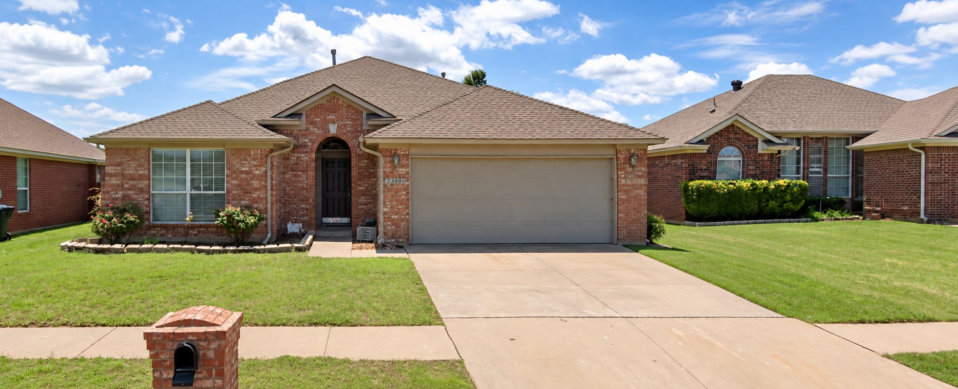 Edmond House: 2304 NW 162nd St