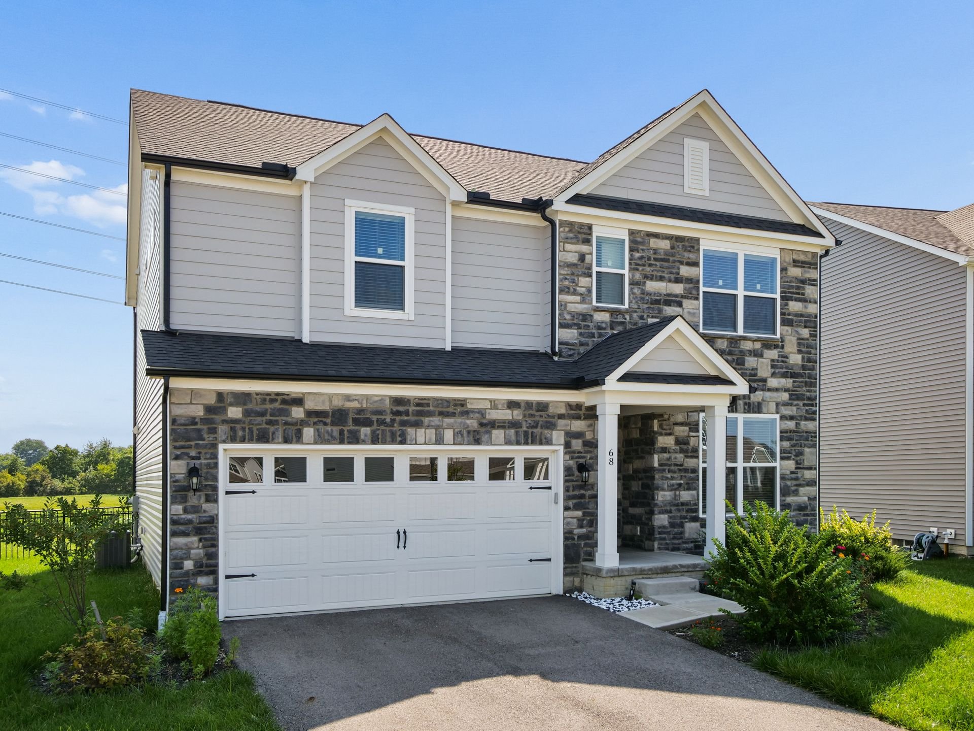 Lewis Center House: 68 Sienna Glenn Dr
