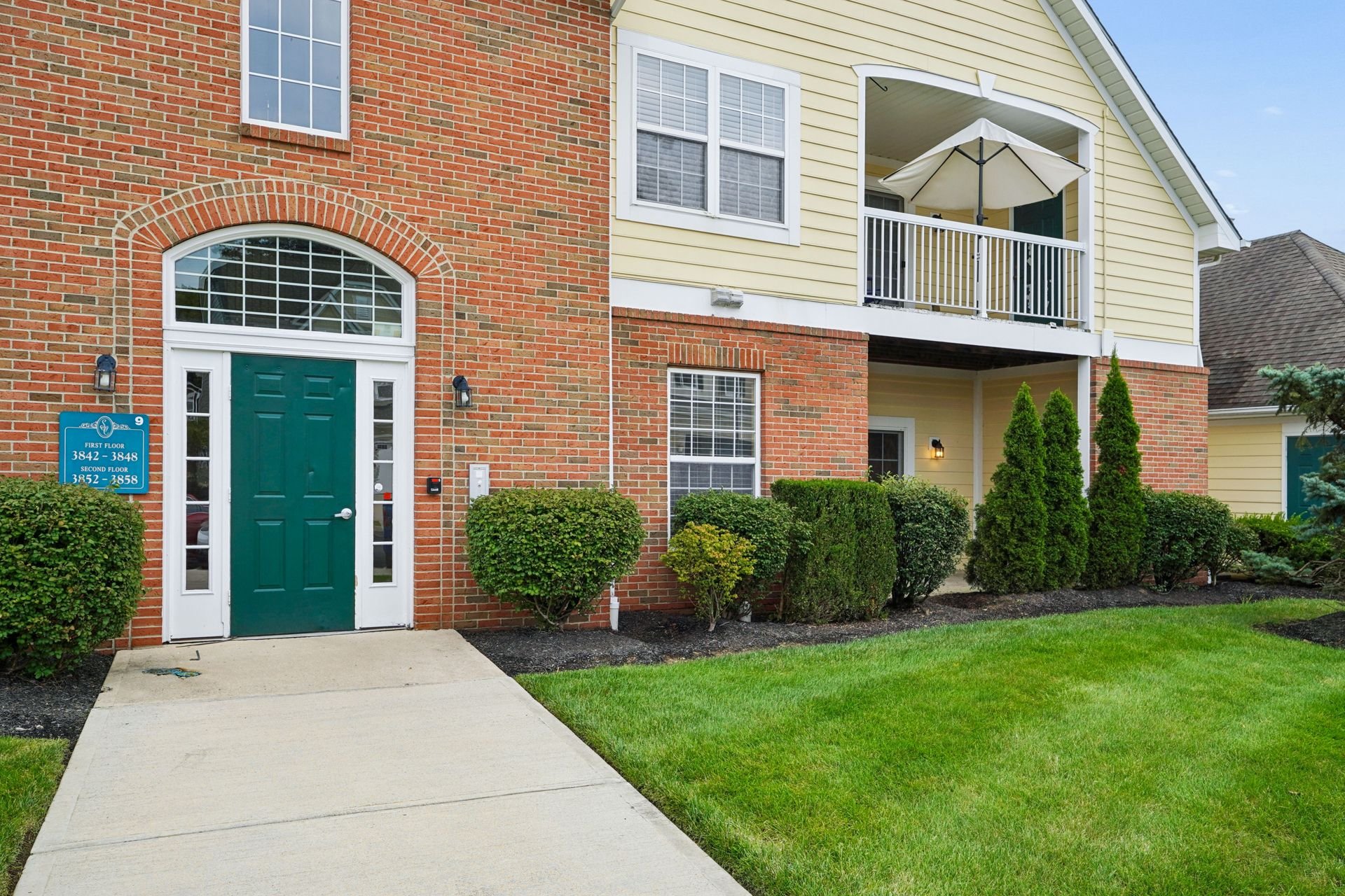 Dublin Condo: 3842 Carberry Dr