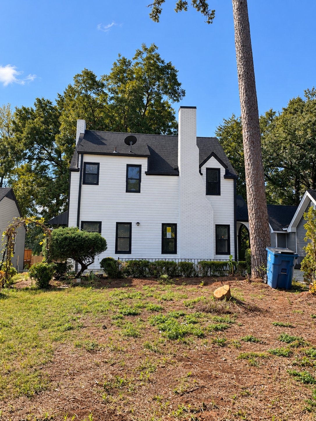 Birmingham House: 236 Pinewood ave