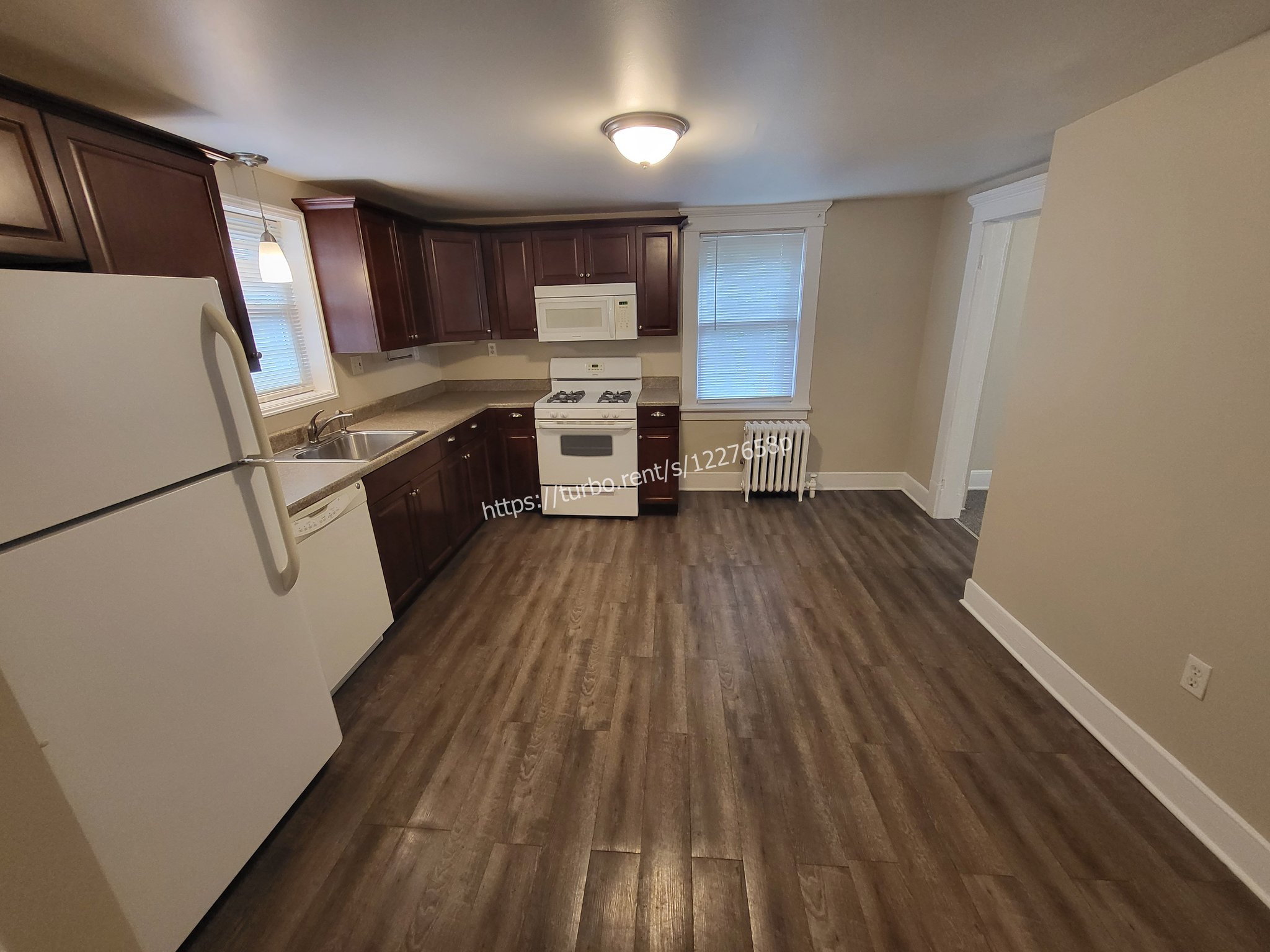 Woodbridge Multiplex: 254 Woodbridge Ave
