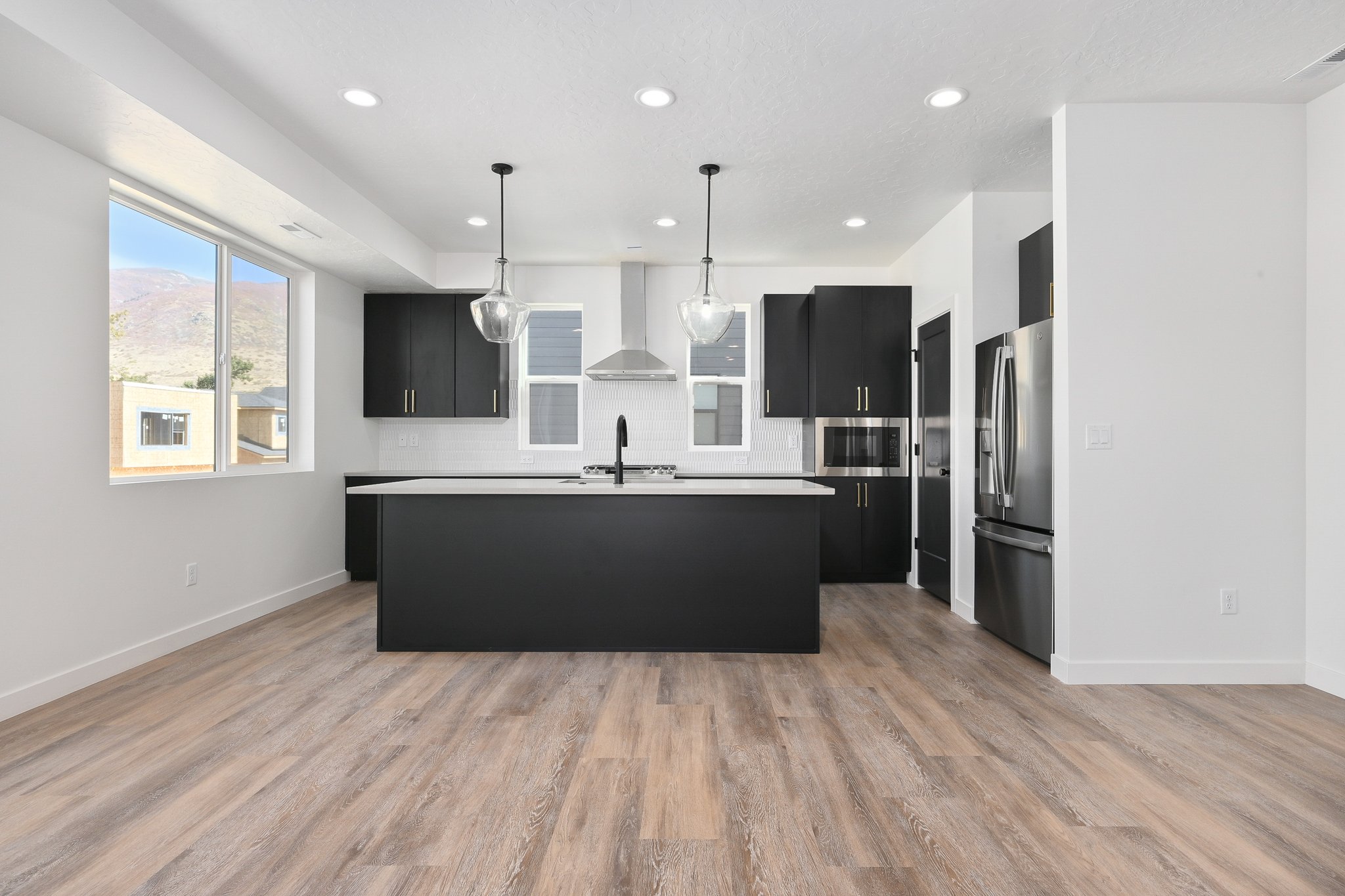 Centerville Townhome: 567 West 620 North