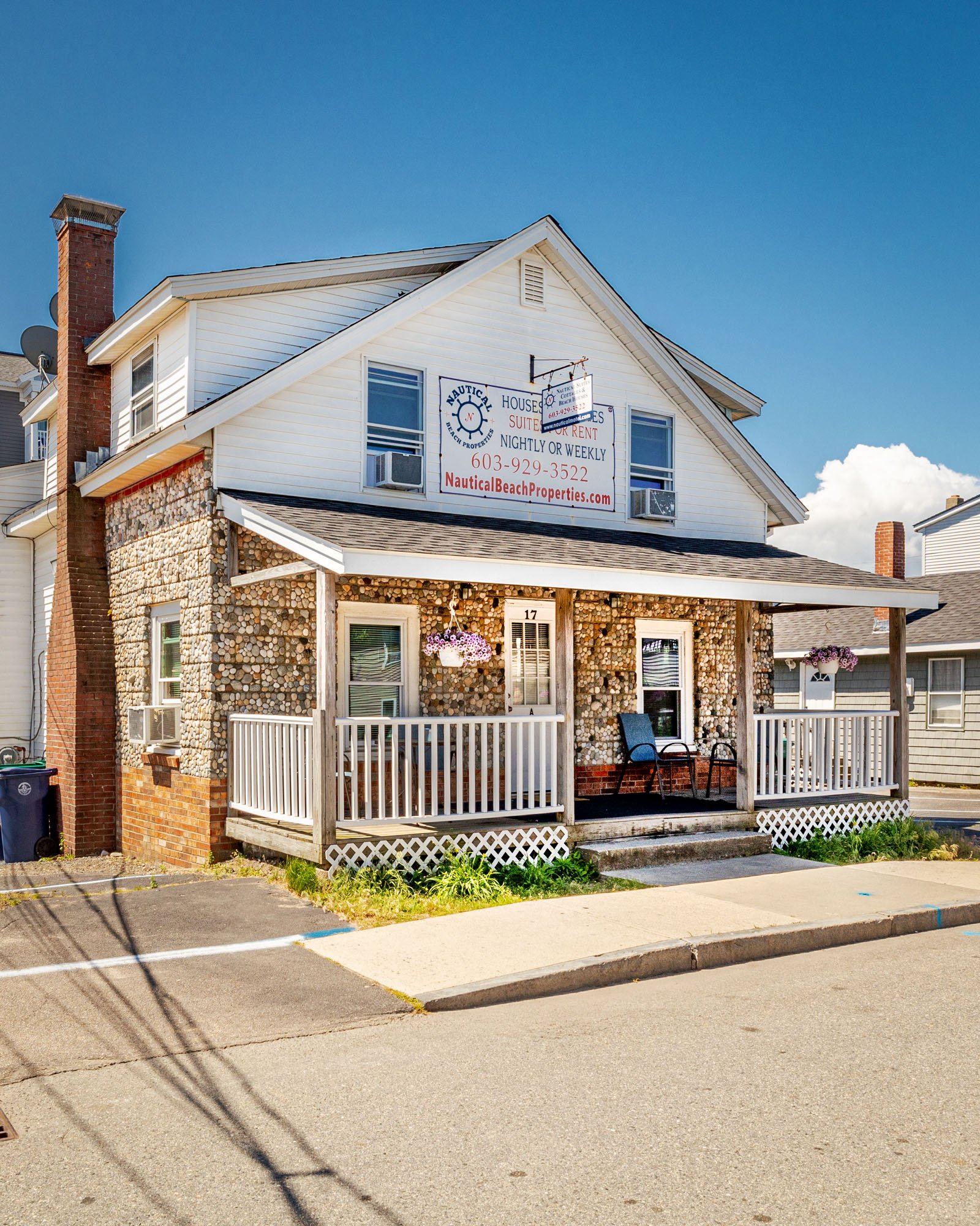 Hampton Townhome: 17 A