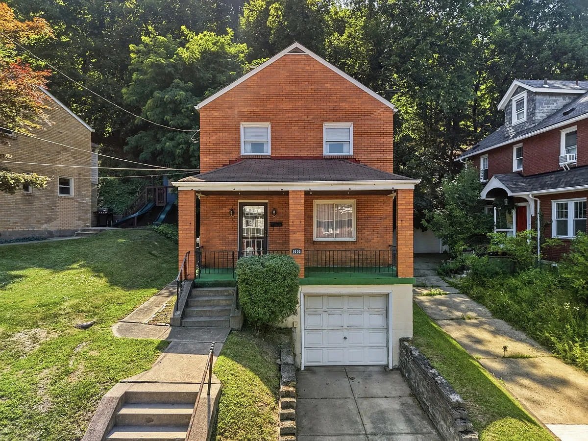 Pittsburgh House: 1005 Duffiled