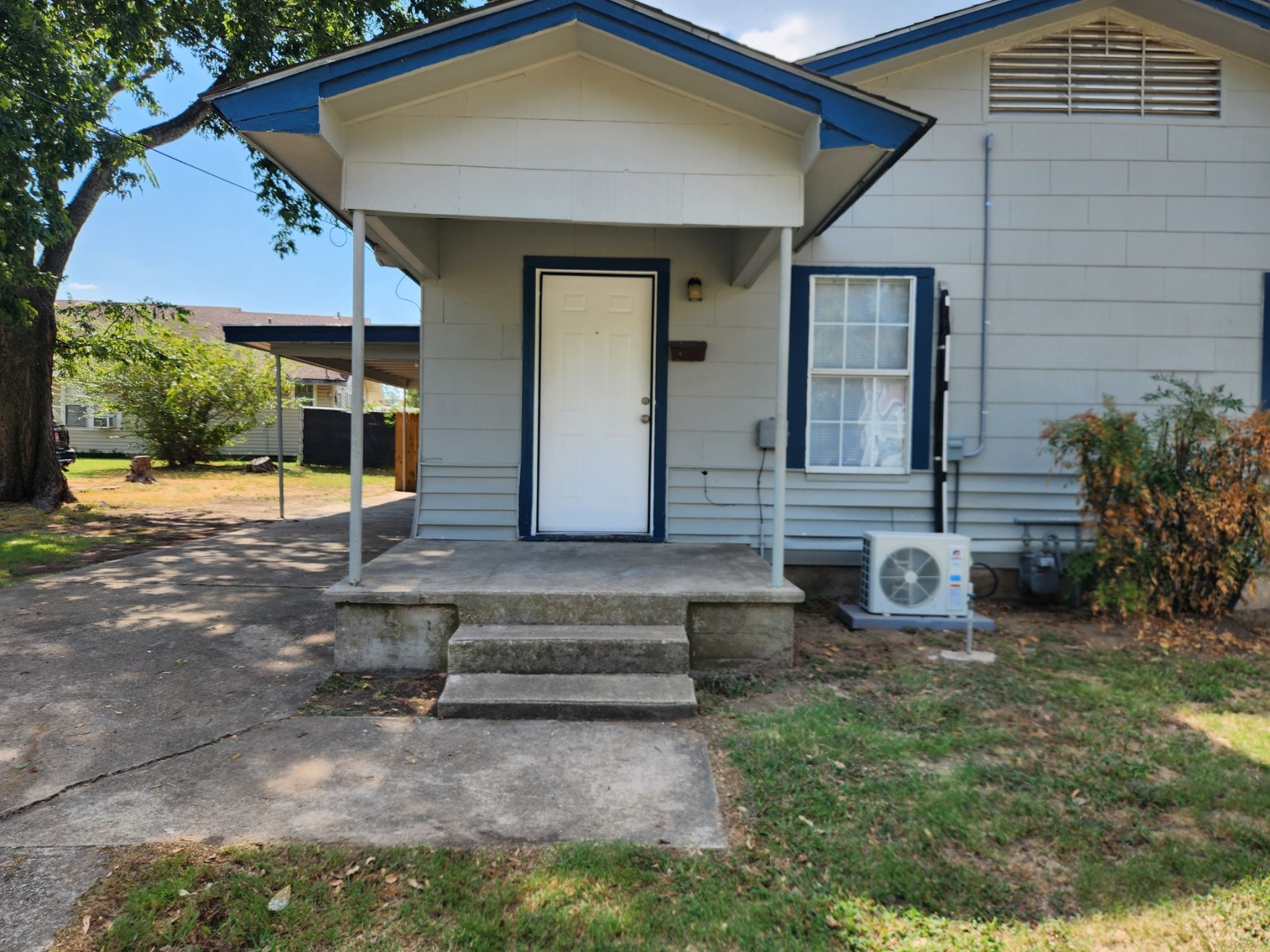 Ardmore Multiplex: 310 5th Ave NW
