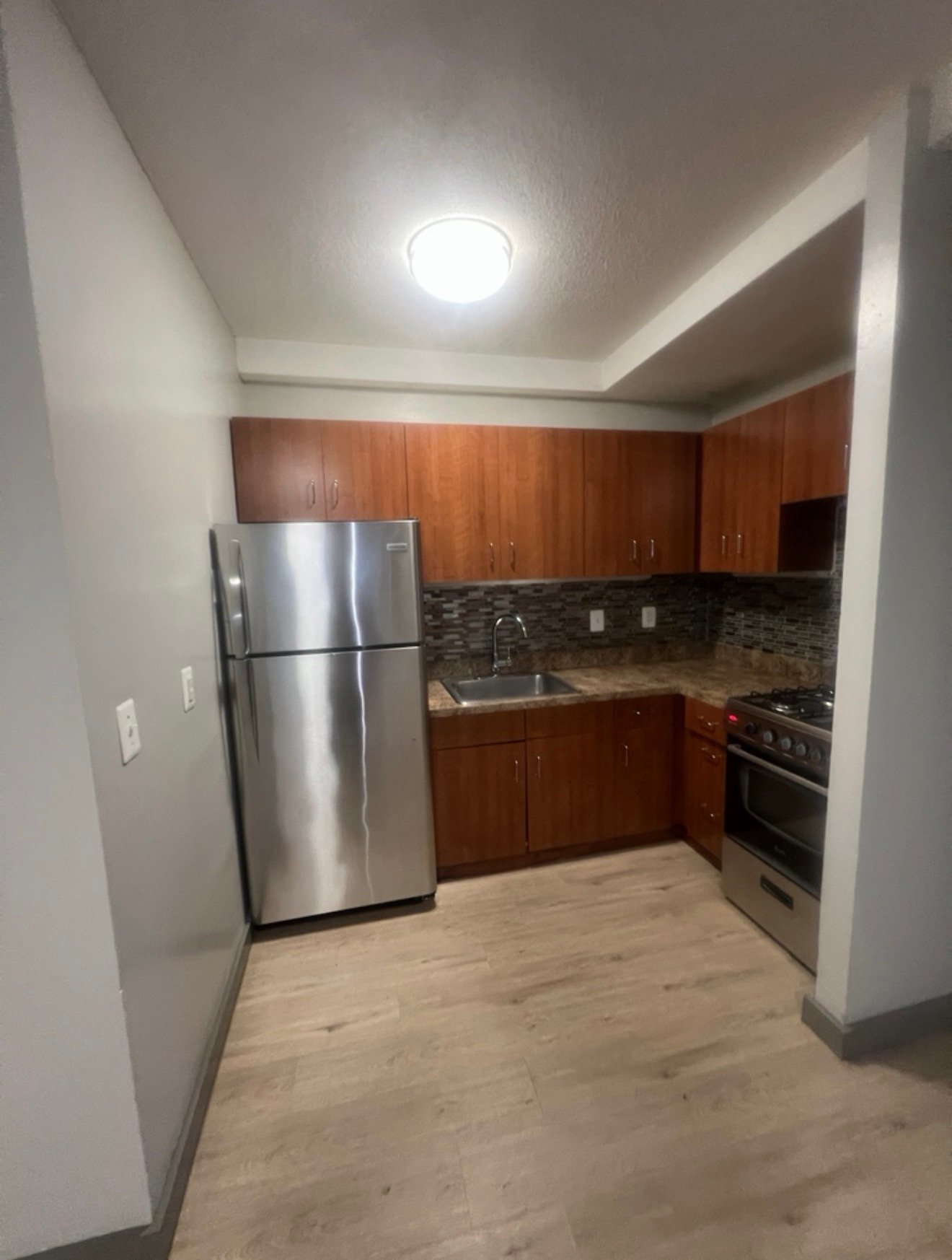 New Britain Apartment: 499 Allen St