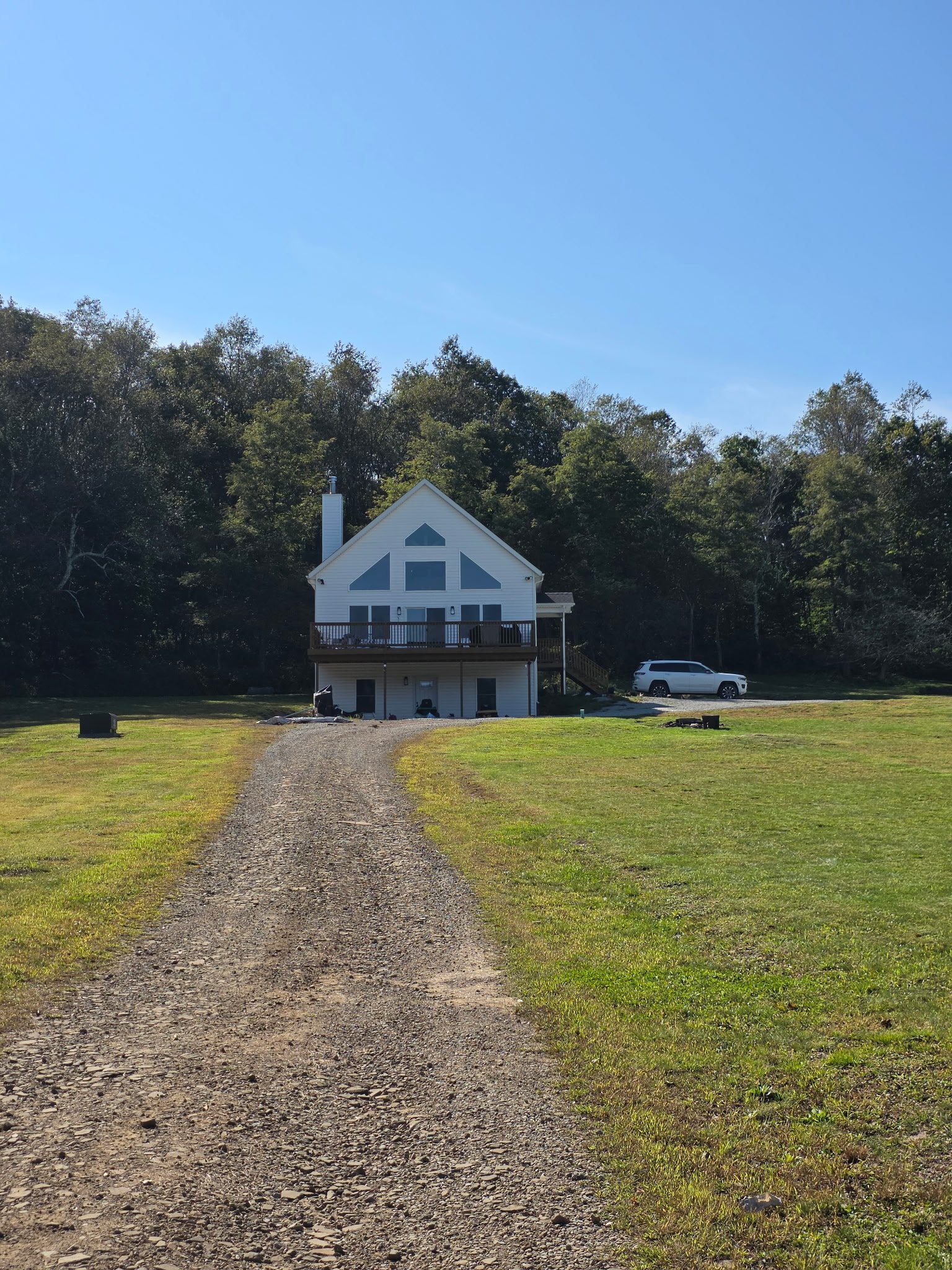 Windber House: 207 Hawk Run