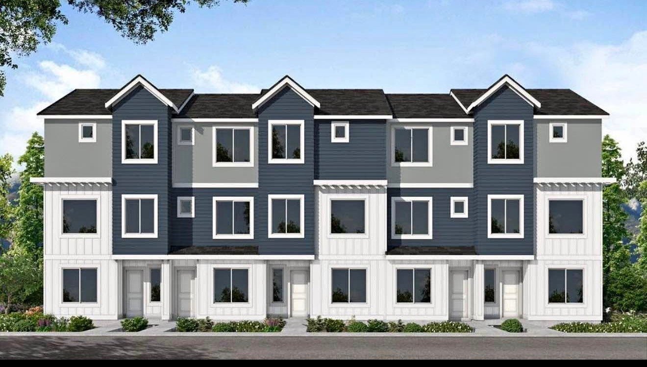 Saratoga Springs Townhome: 1053 E. Waterway Ln.