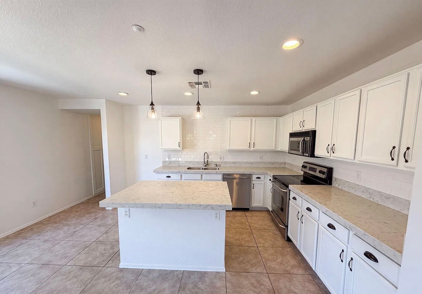 Scottsdale House: 7501 E DEER VALLEY Road