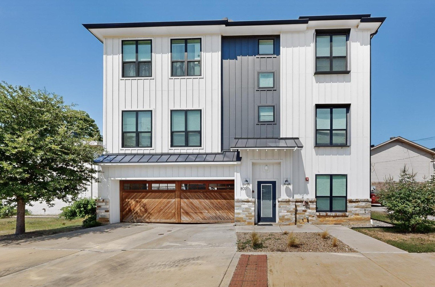 Denton Apartment: 800 S. Welch Street