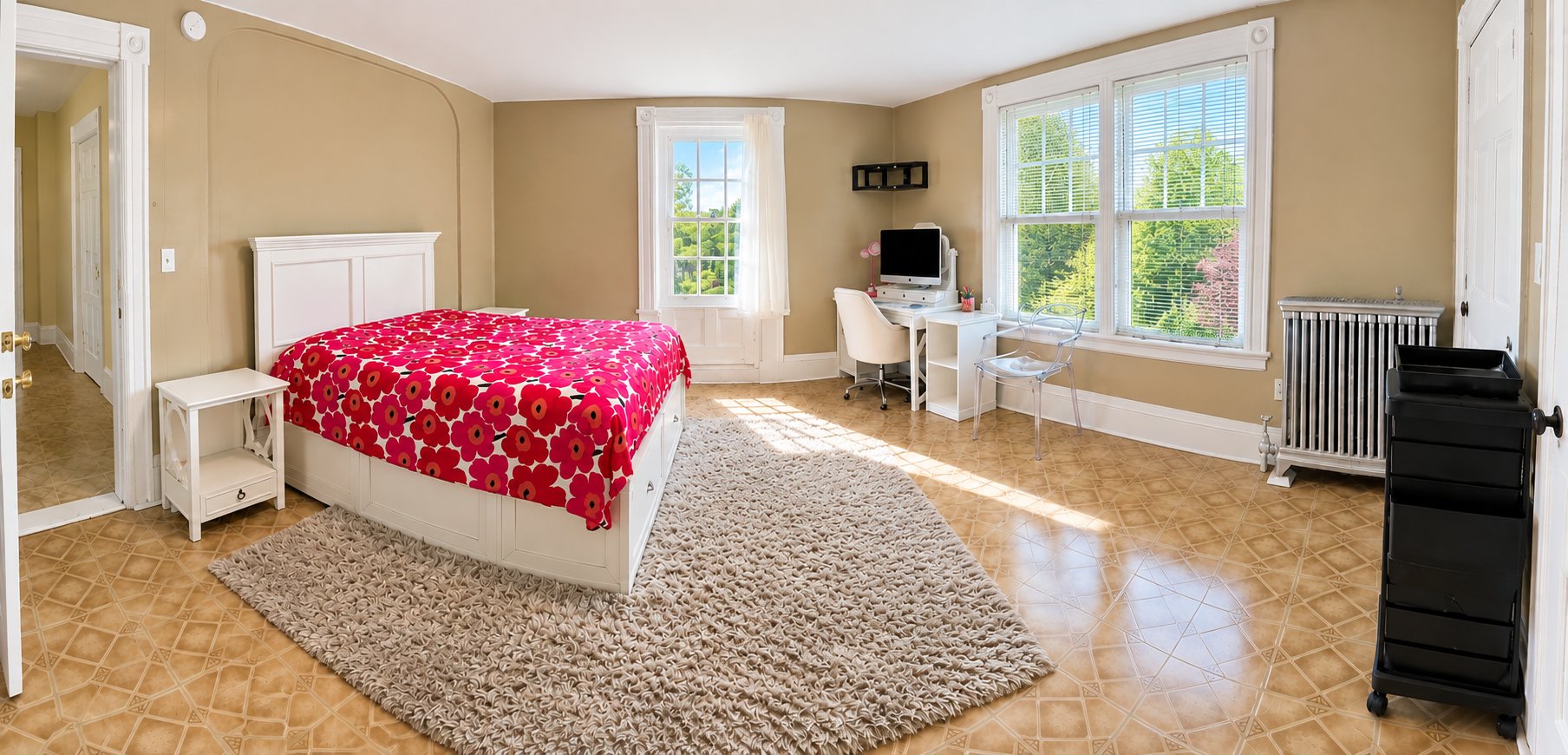 Providence Single Room: 205 Washington Ave