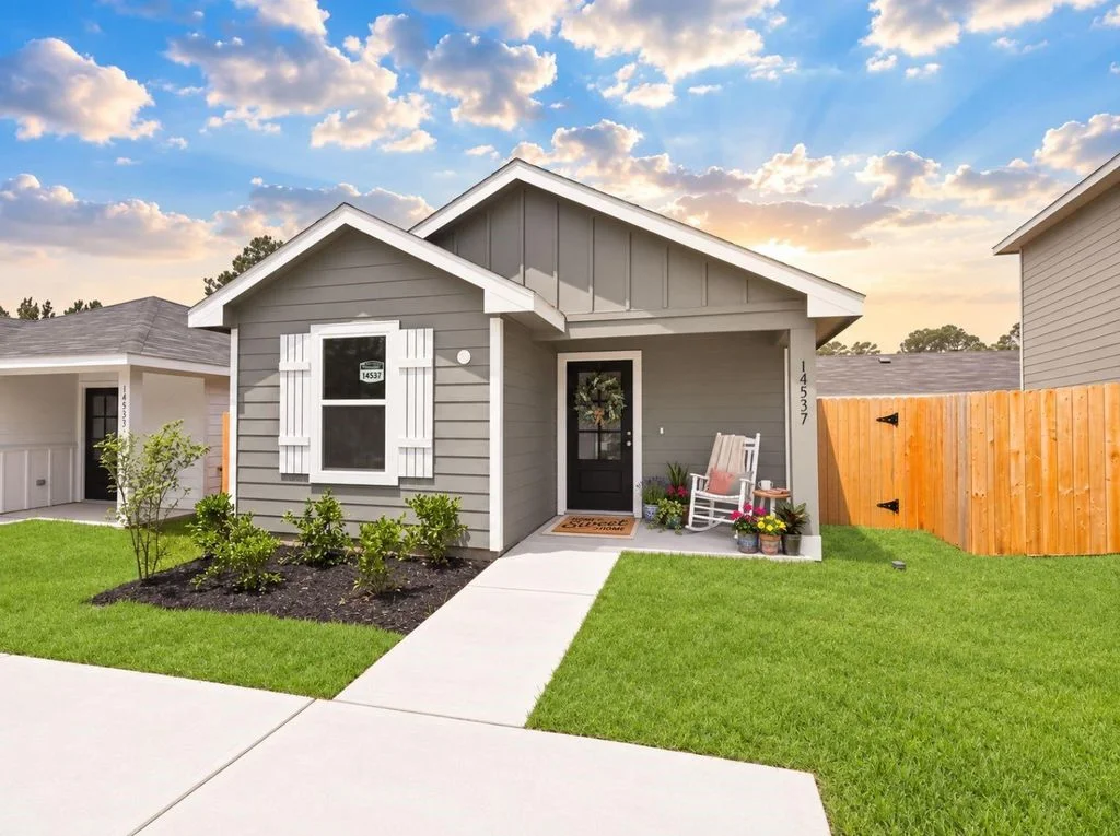 2 Bedroom House – 14537 William Trails Dr, Willis, TX