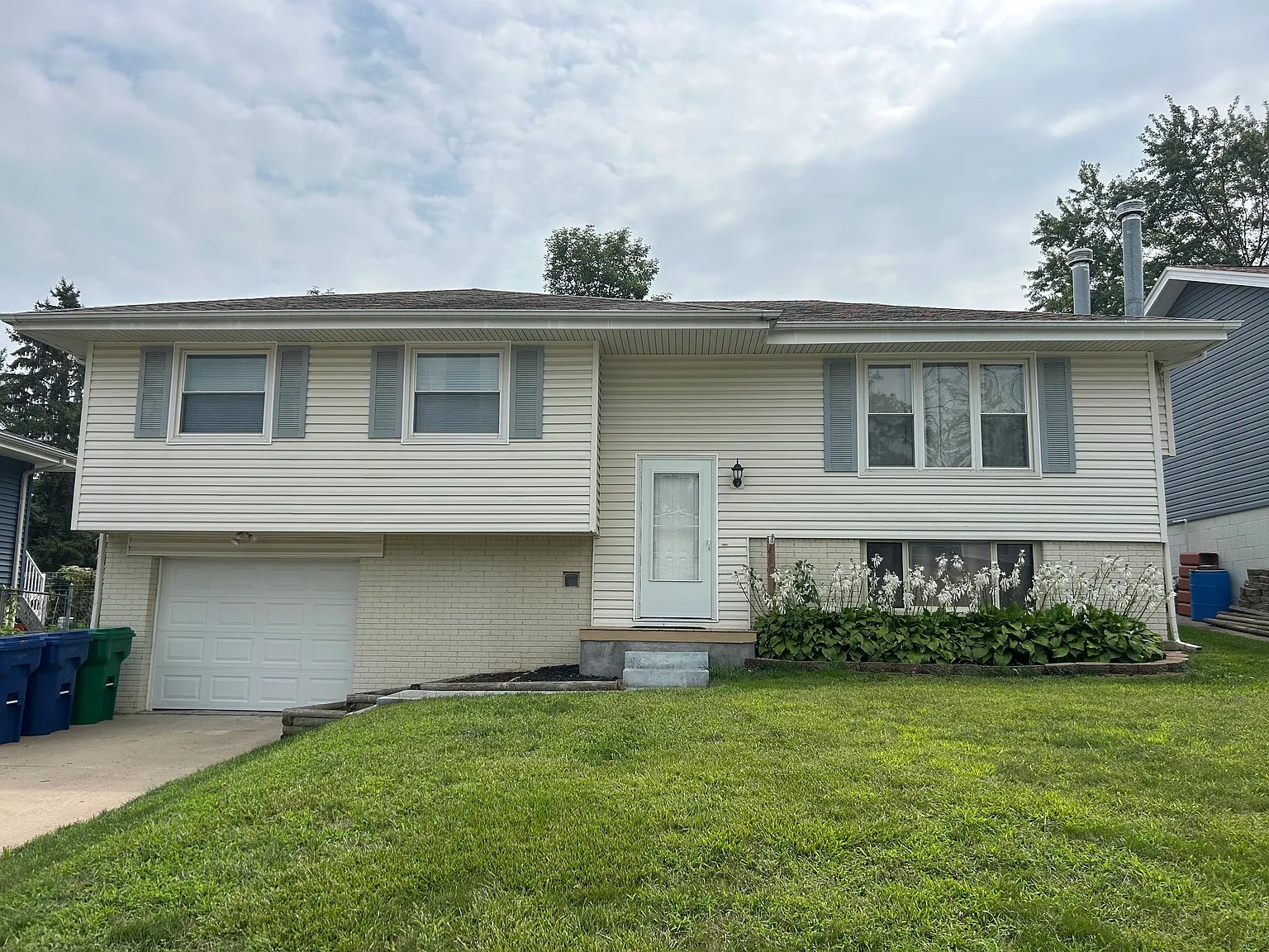 Omaha House: 12817 Emiline Street