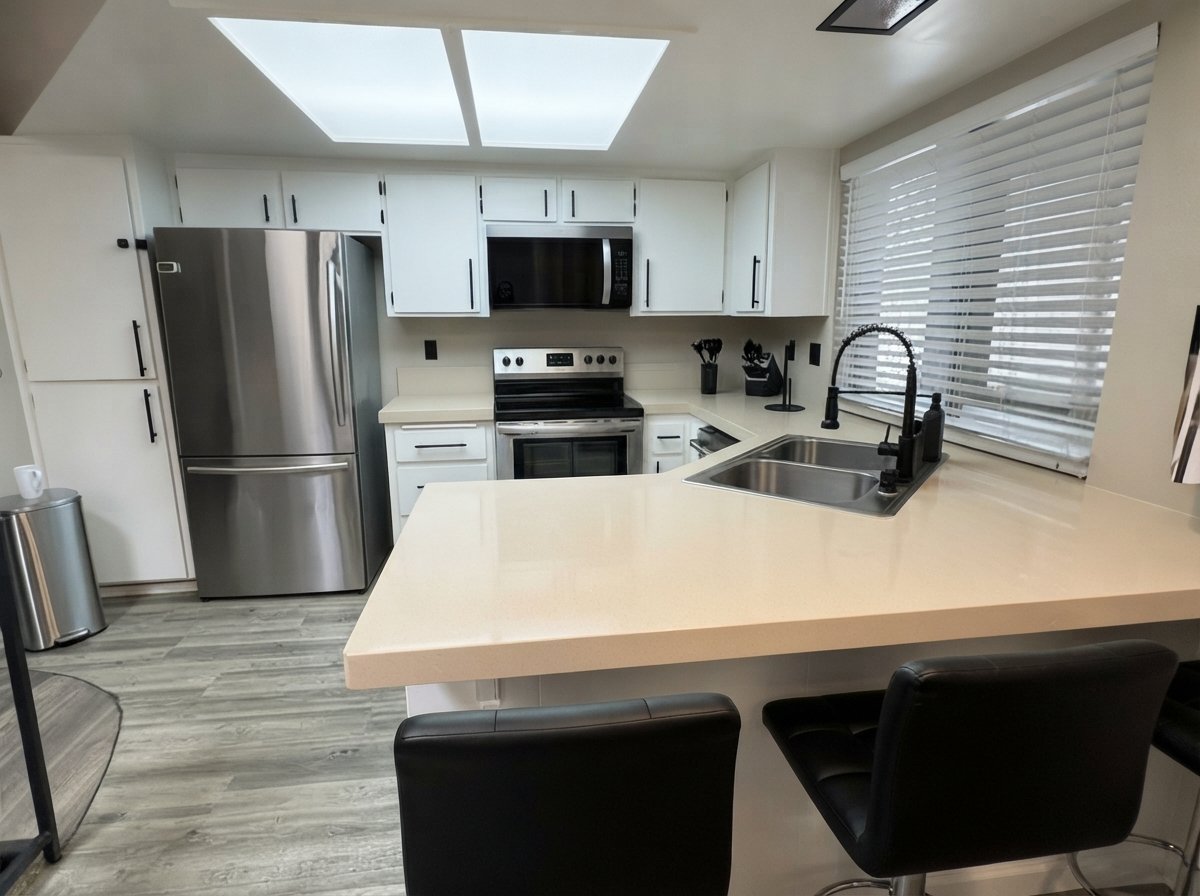 Bakersfield Condo: 2311 planz