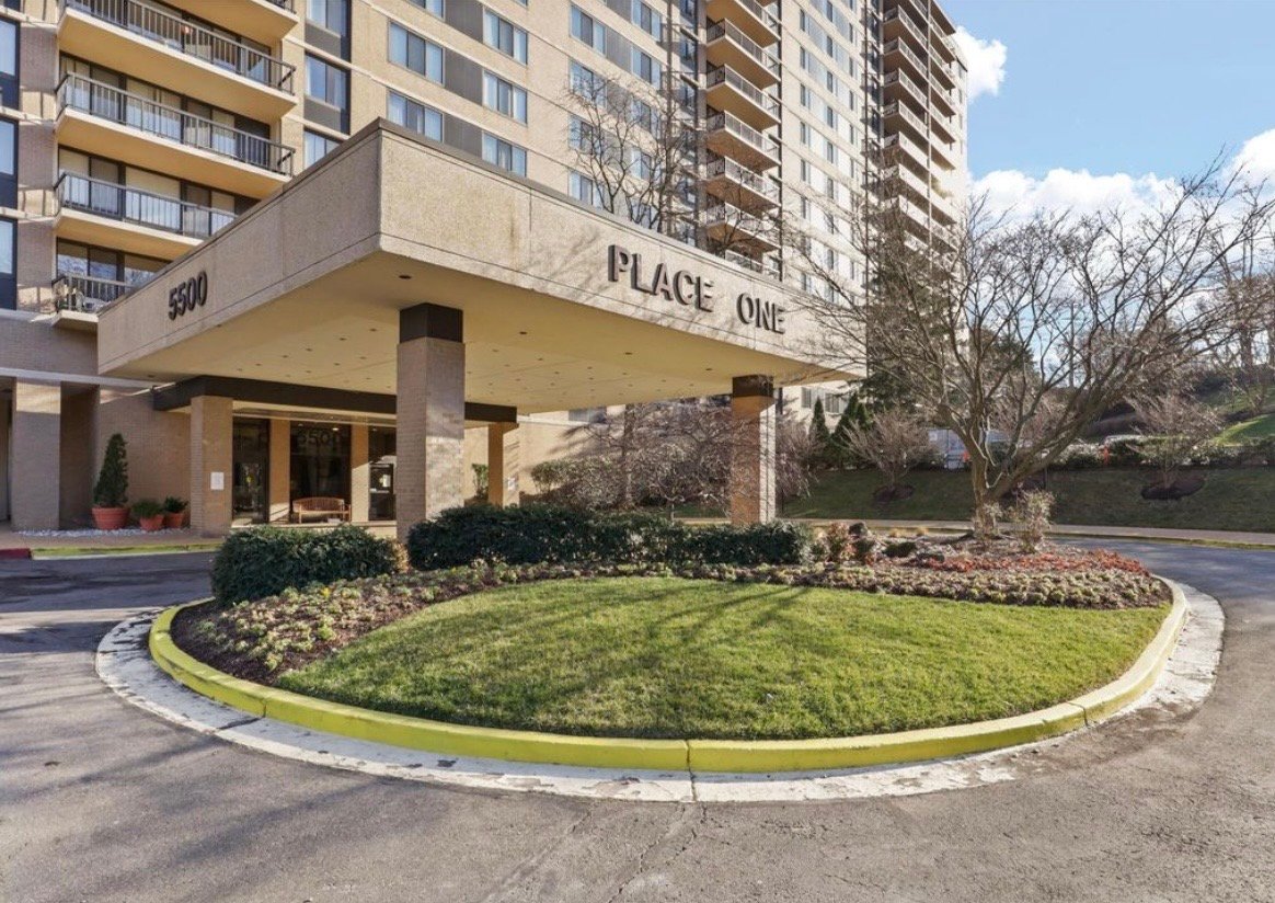Alexandria Apartment: 5500 Holmes Run Pkwy
