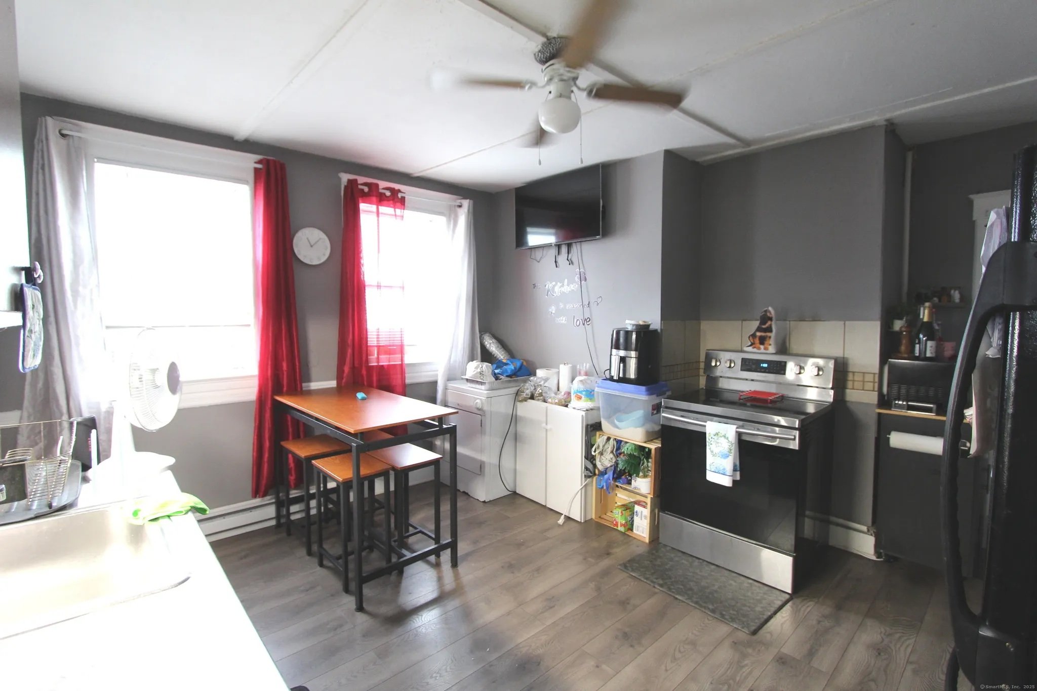 Hartford Multiplex: 62 - 64 Rowe Ave