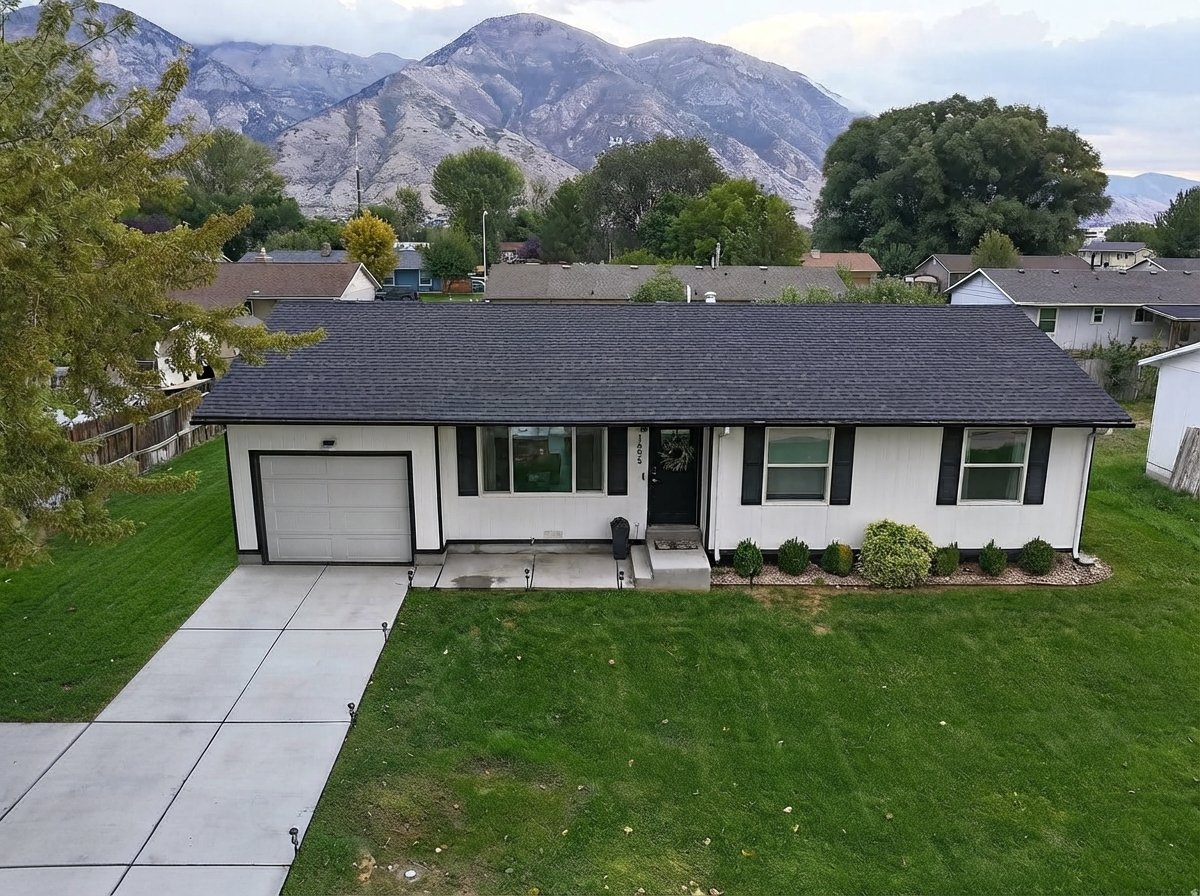 Provo House: 1695 S 450 W