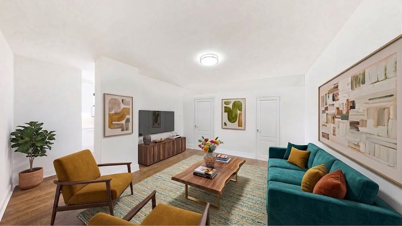 New York Apartment: 145 East 16th St