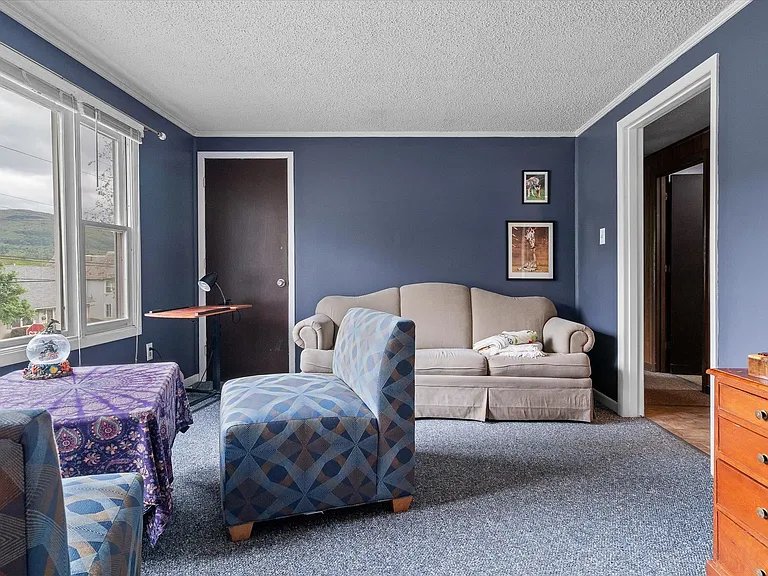 Rutland Apartment: 63 Lafayette St