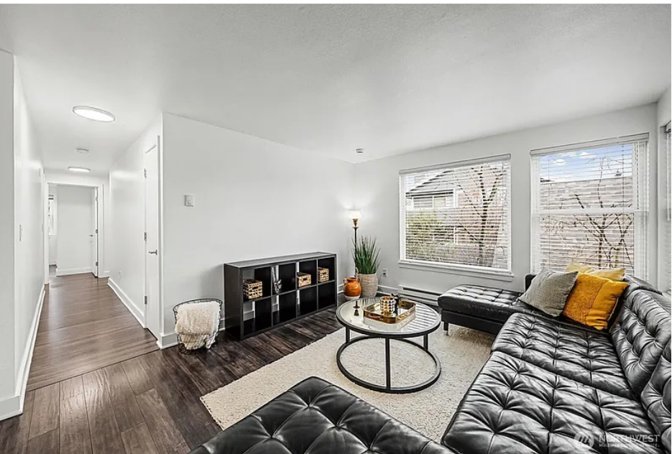 Seattle Condo: 4111 Whitman Avenue North Seattle, unit 402