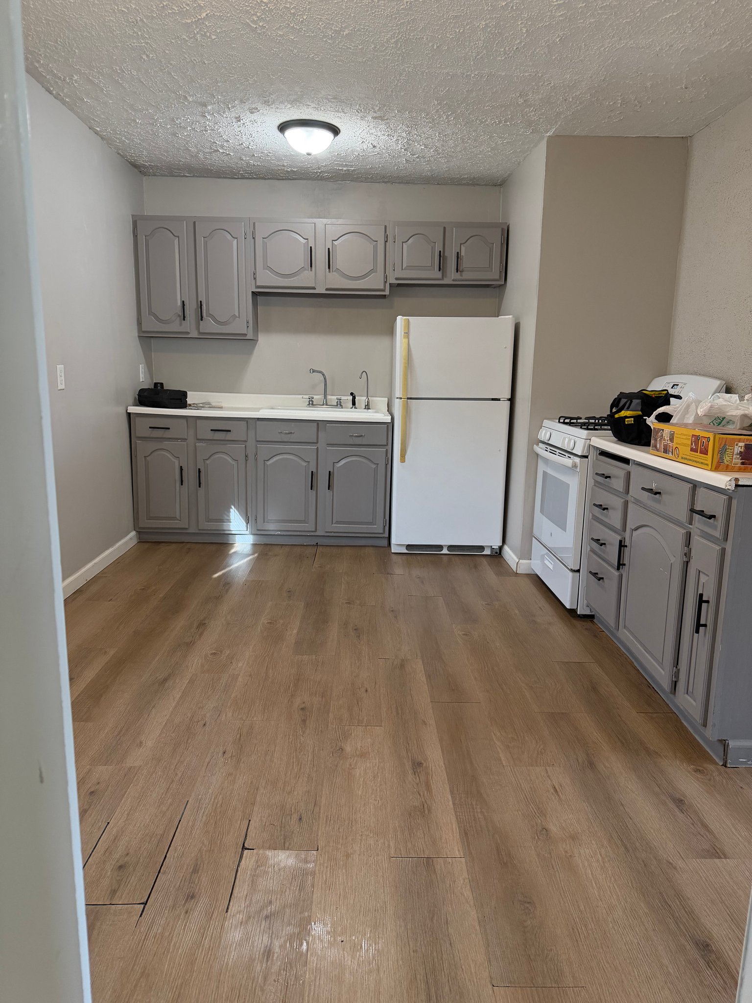 Indianapolis House: 3144 S Richardt Ave