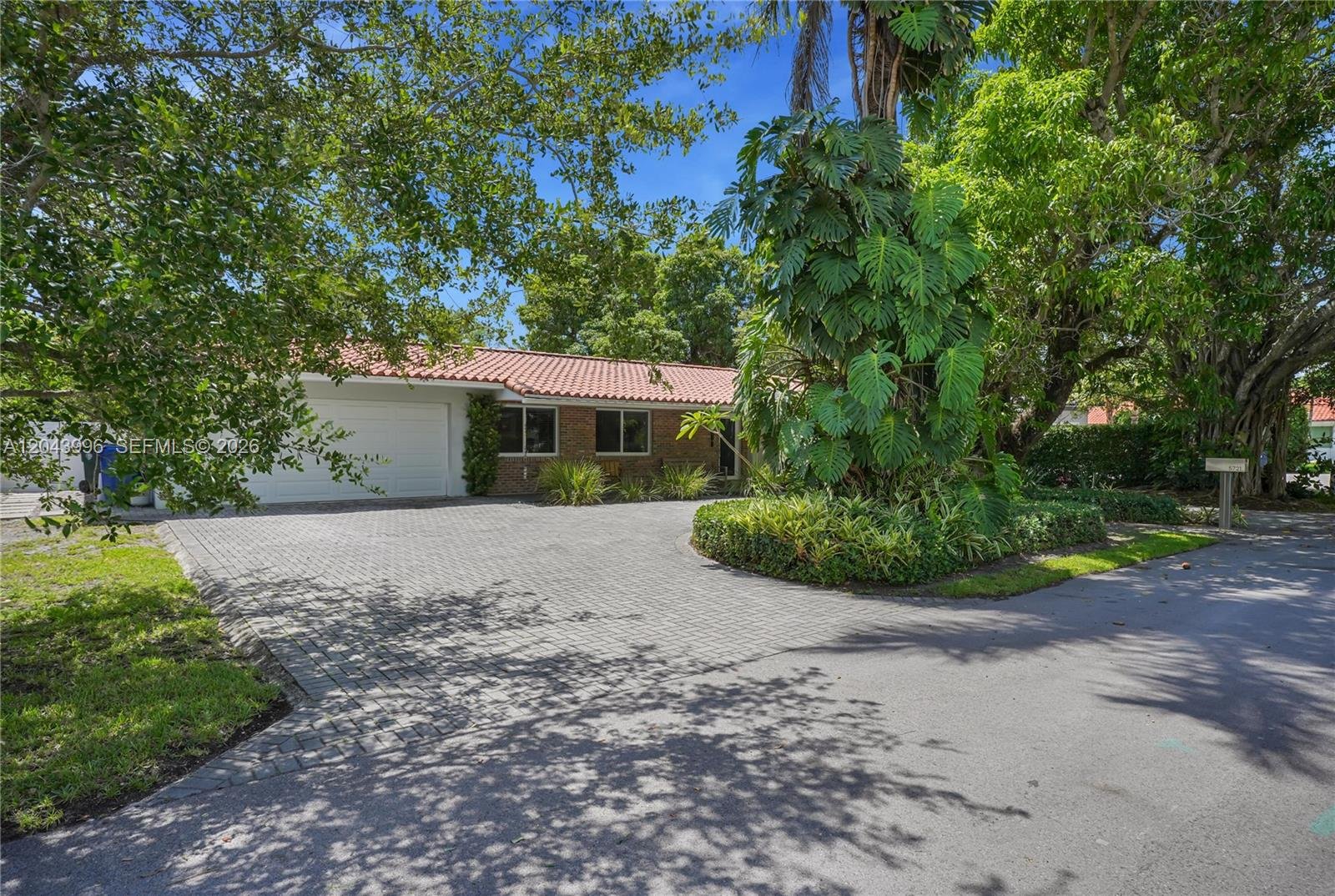 Miami House: 5721 SW 59th Ct