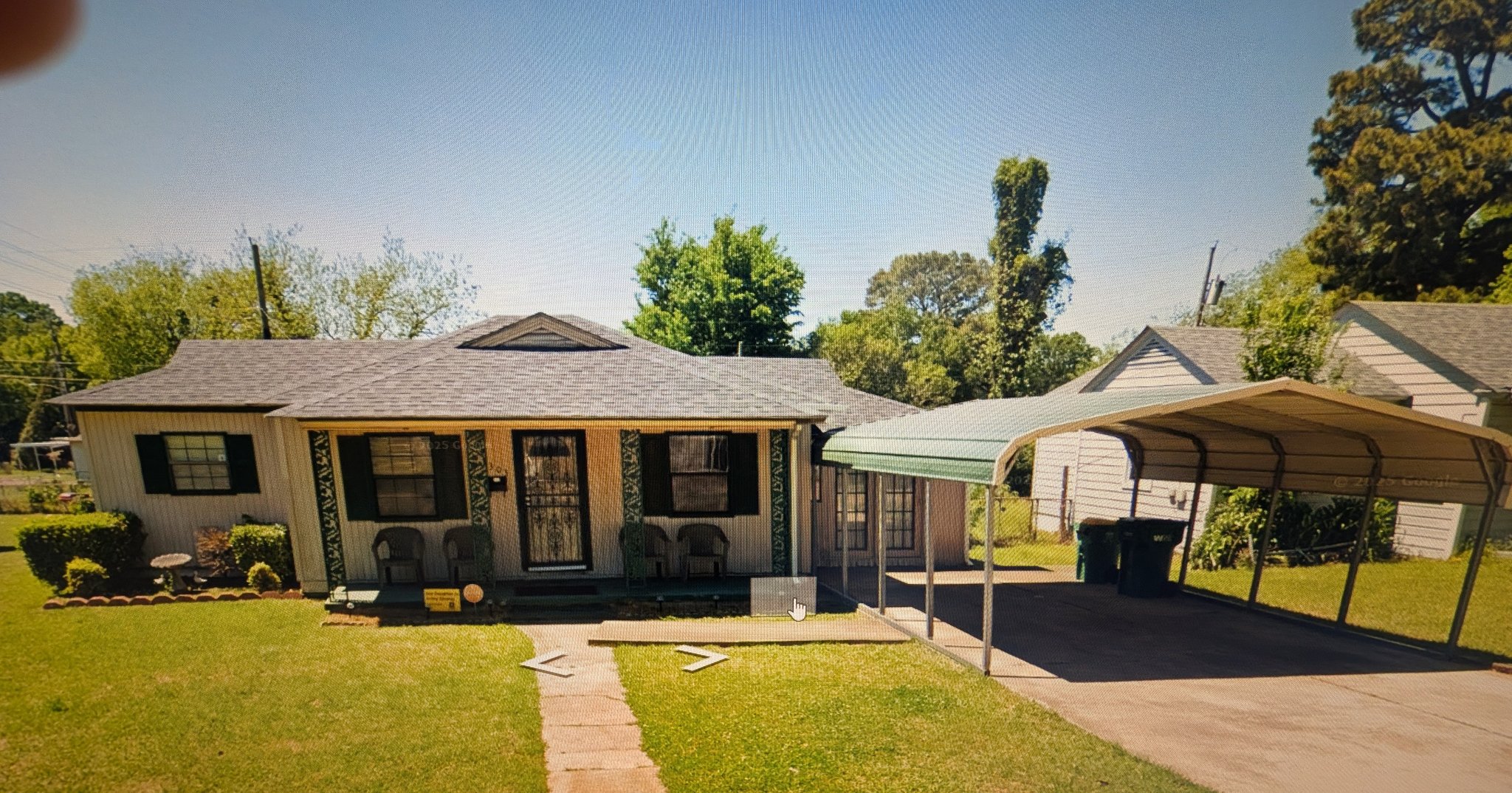 Texarkana House: 3303 Rhozine Ln