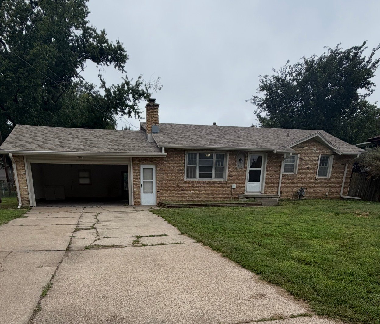 Omaha House: 2514 N 79th St