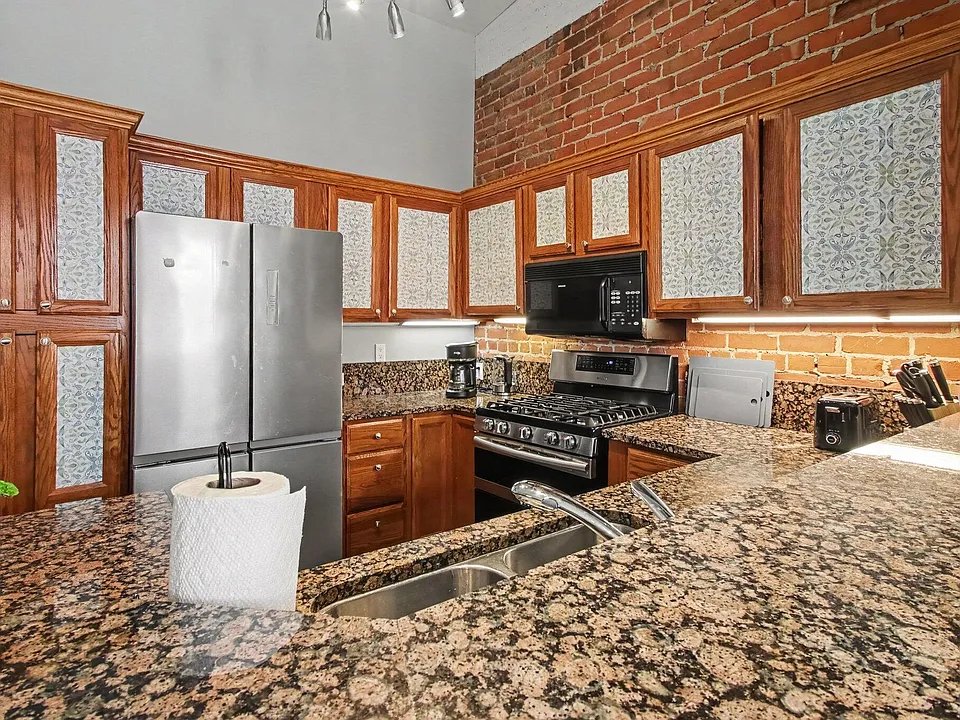 ann arbor Apartment: 120 W Washington St