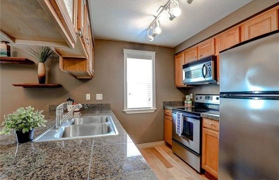 Seattle Condo: 121 Stewart St