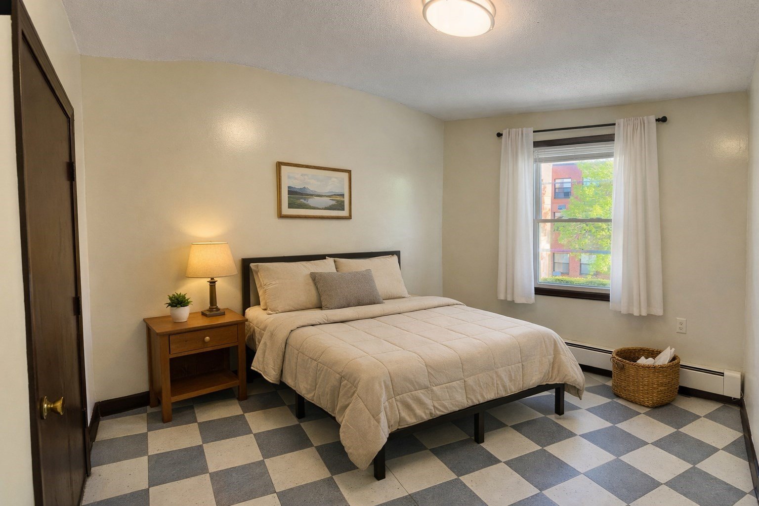 Lawrence Apartment: 109 Garden St
