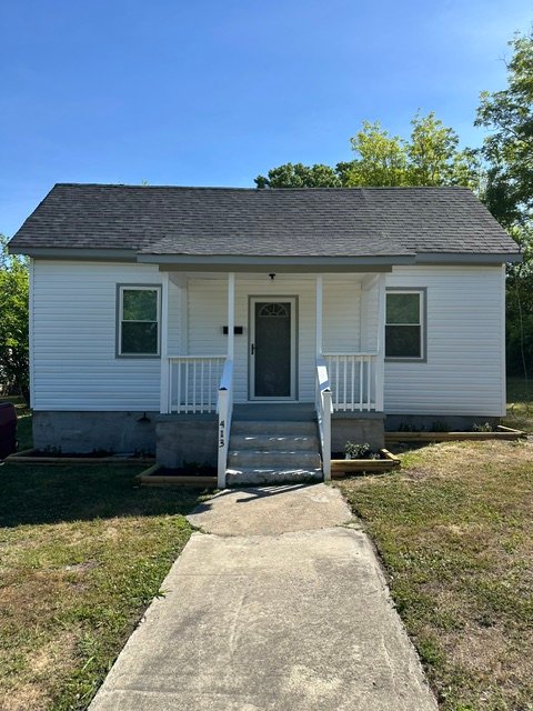 Rock Hill House: 413 Frank St