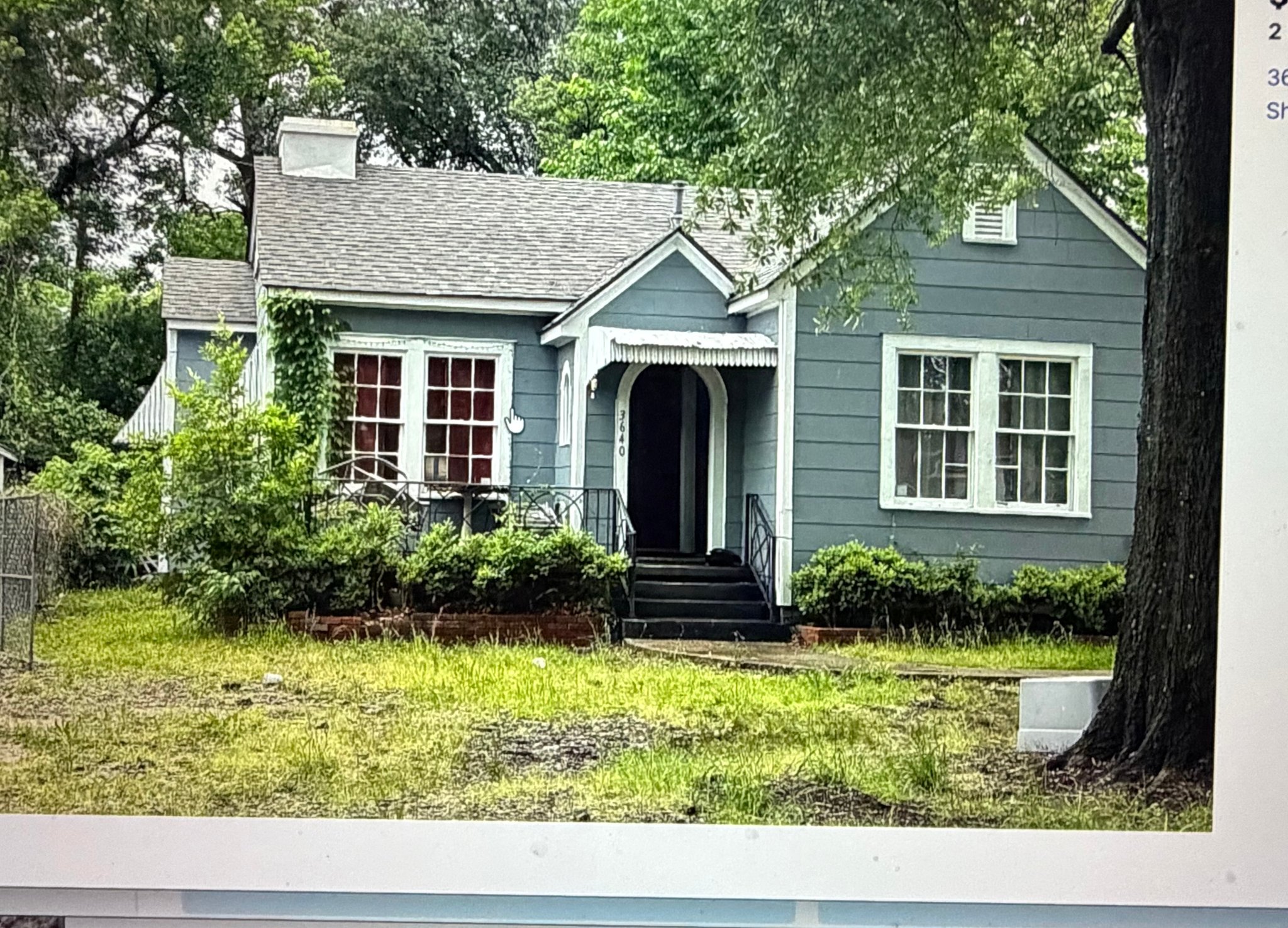 Shreveport House: 3640 W College Street