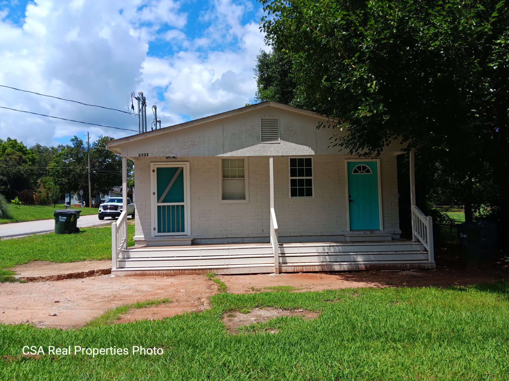 Covington House: 3233 West st