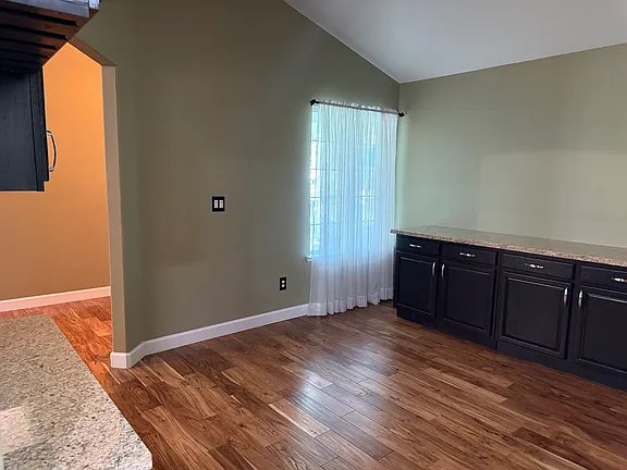 Fresno House: 1854 E Brandywine Ln