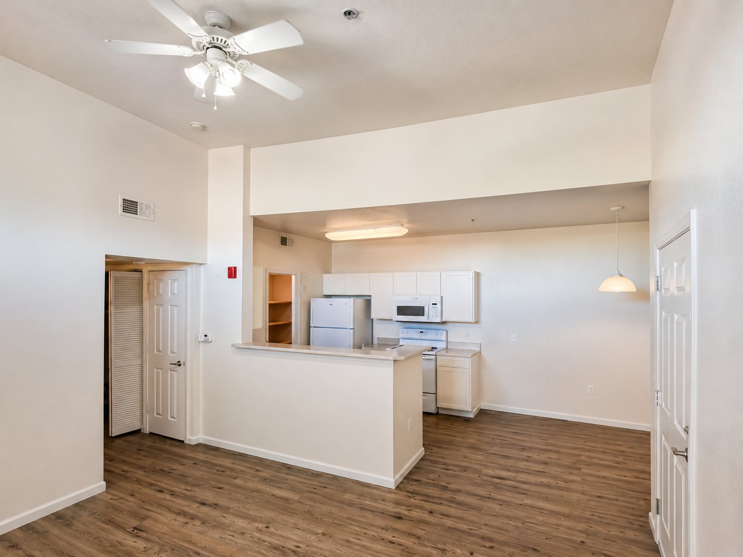 Sacramento Apartment: 3801 Duckhorn Dr.
