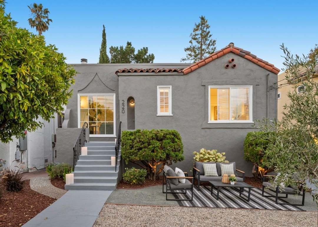 San Mateo House: 220 26th Ave