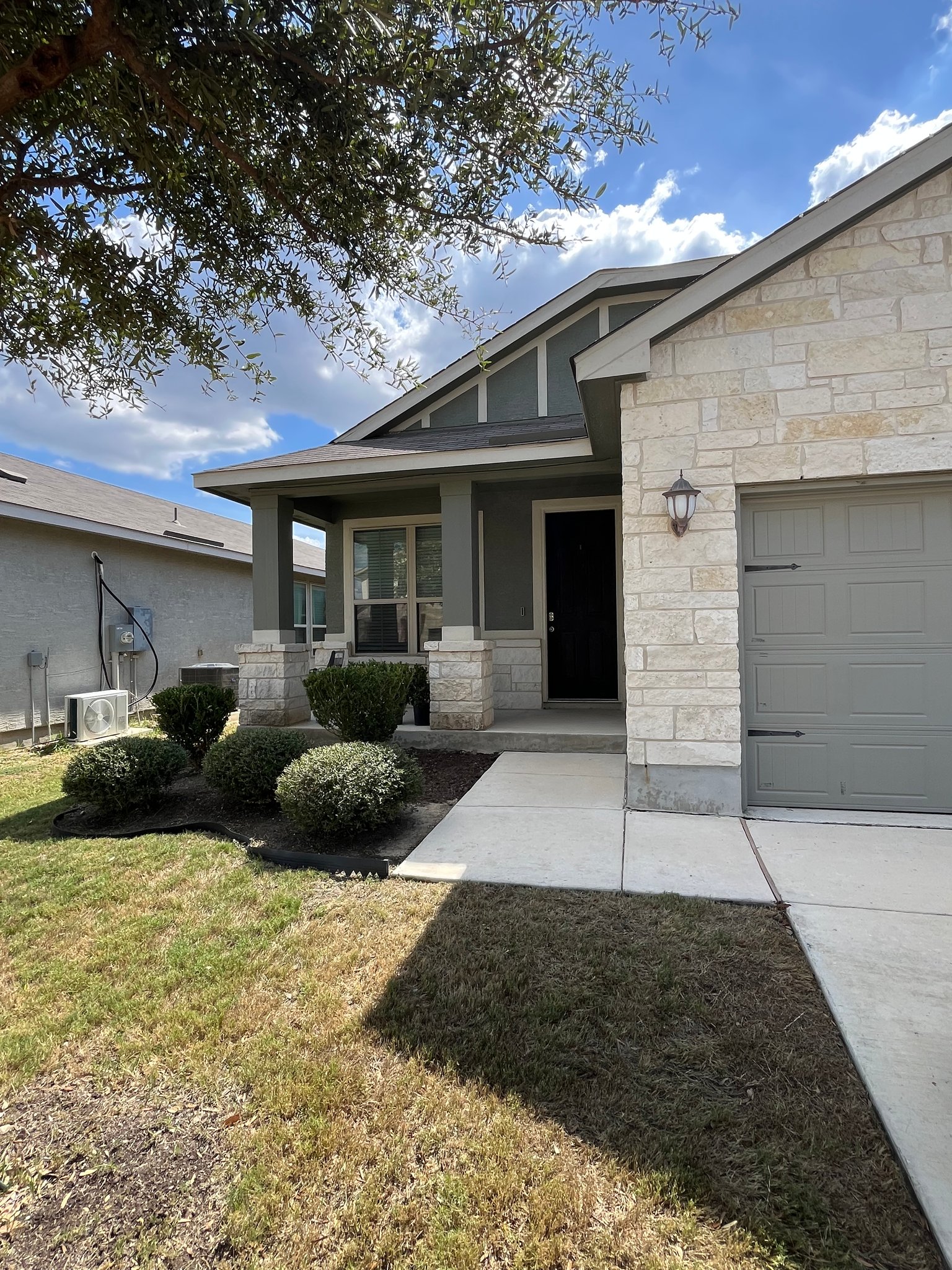 San Antonio House: 12918 McFadden way