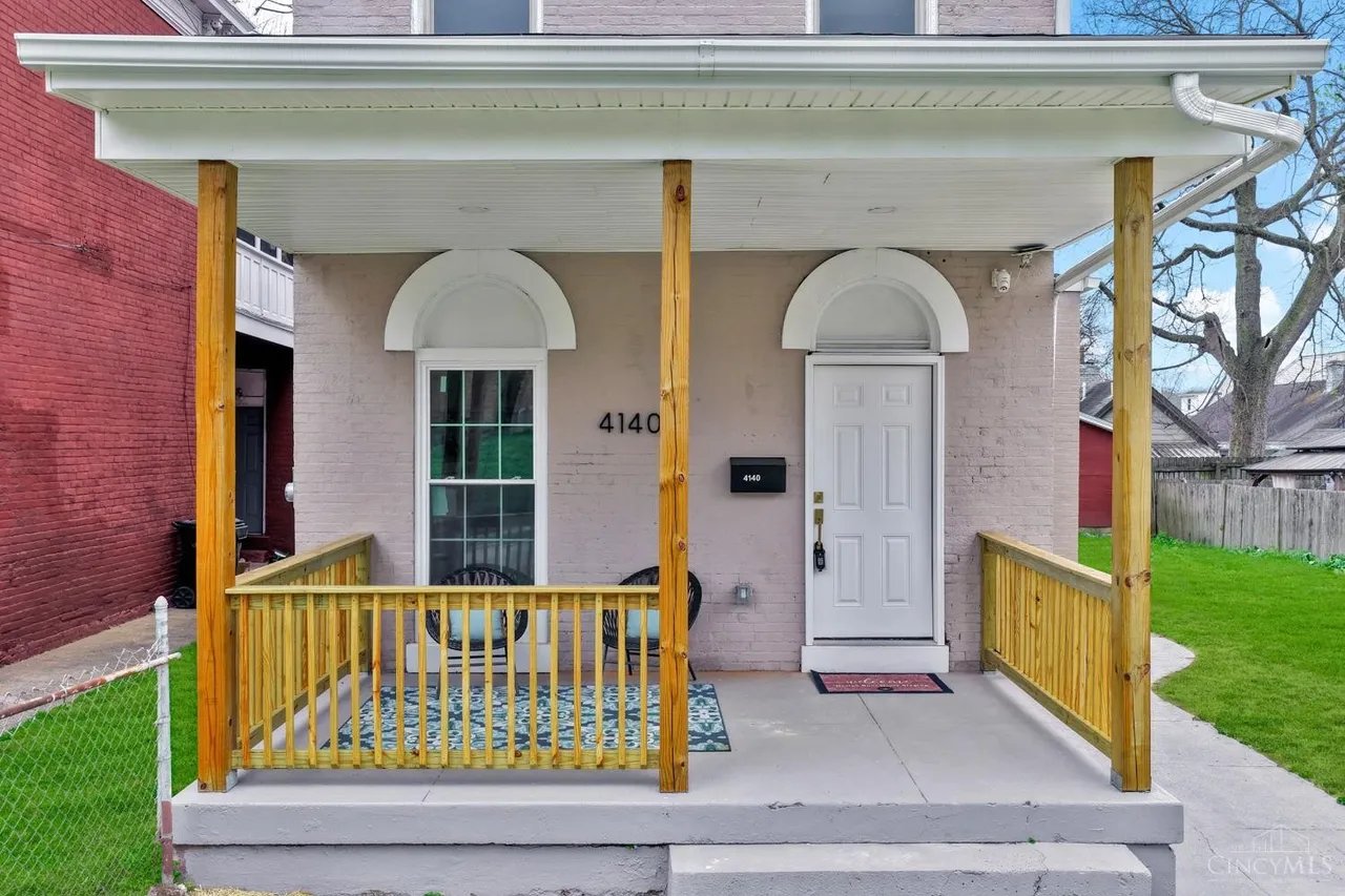 Cincinnati House: 4140 Kirby Ave