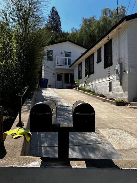 Los Angeles House: 1928 Addison Way