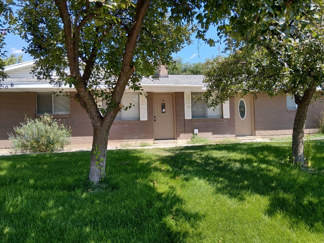 North Logan Apartment: 2026 N. 1200 E.