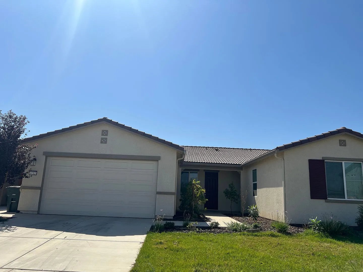 Clovis House: 4712 Sussex Ave