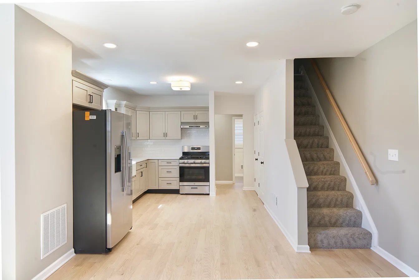 Butler Multiplex: 308/310 Peach st