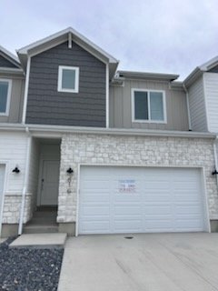 Smithfield Townhome: 616 W. 650 N.