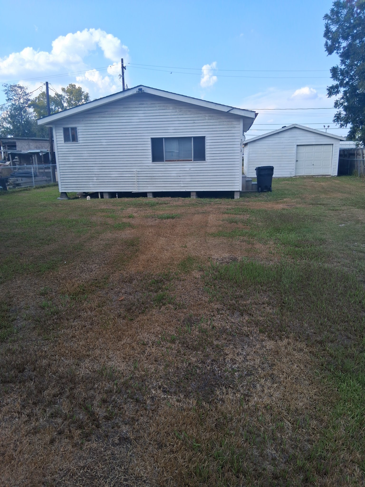 Houston House: 3613 Stonham St