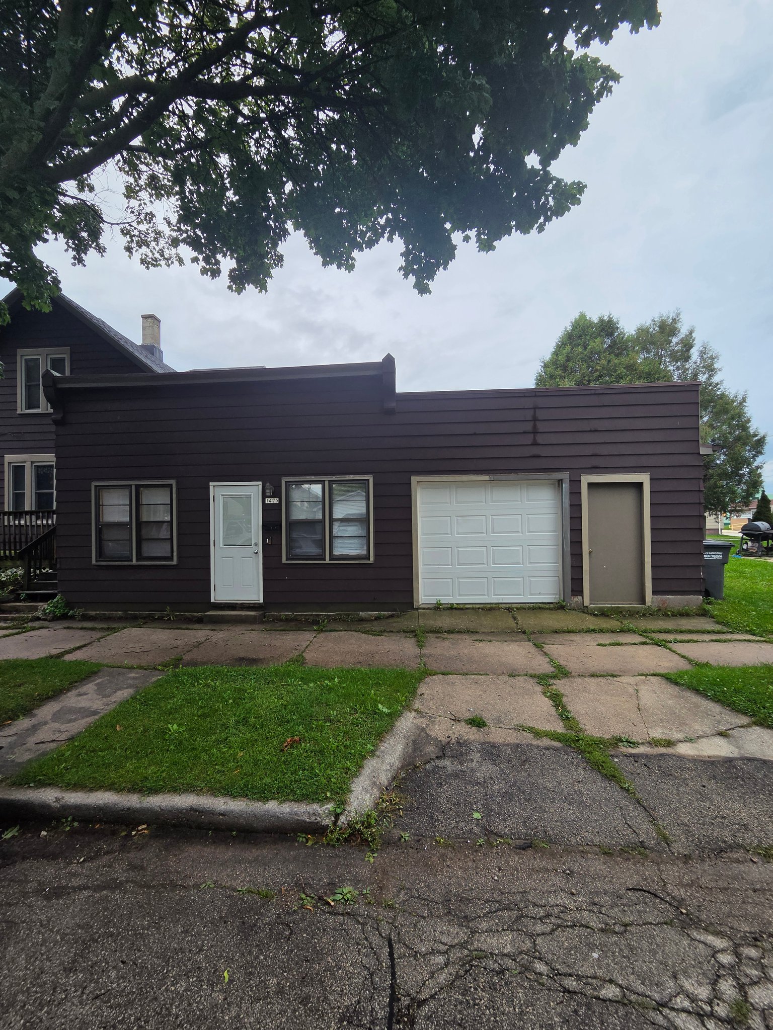 Sheboygan Multiplex: 1425 Bluff Ave
