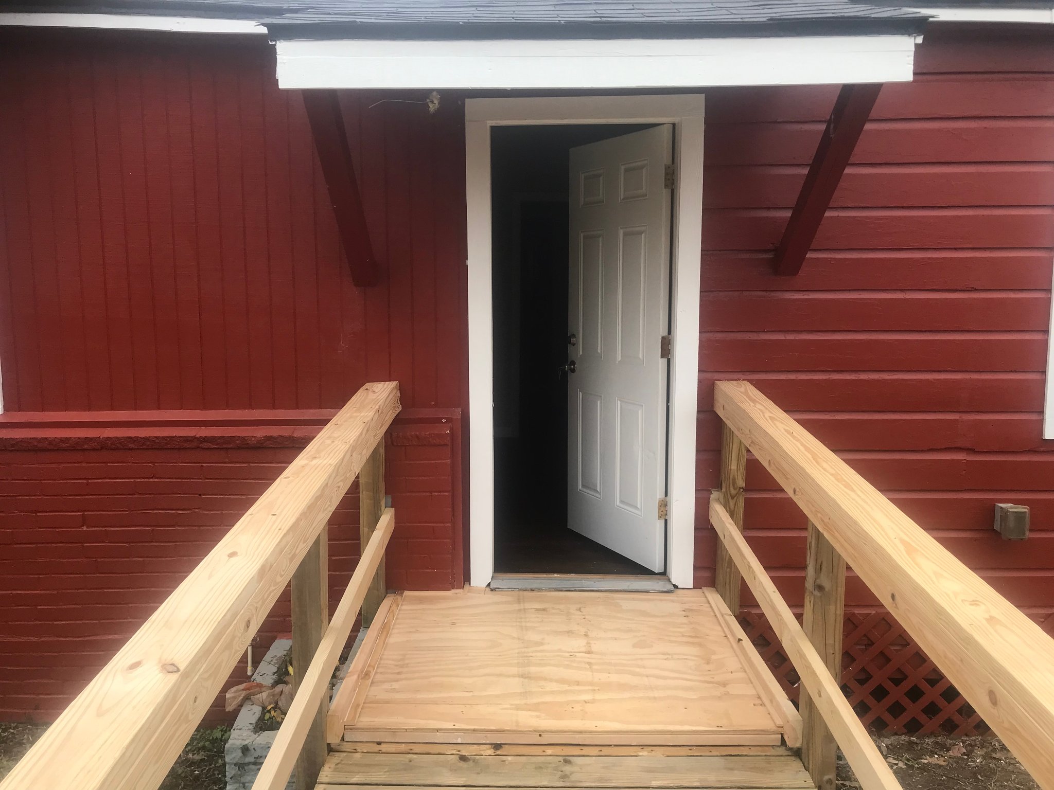 Shreveport House: 1707 Dakar